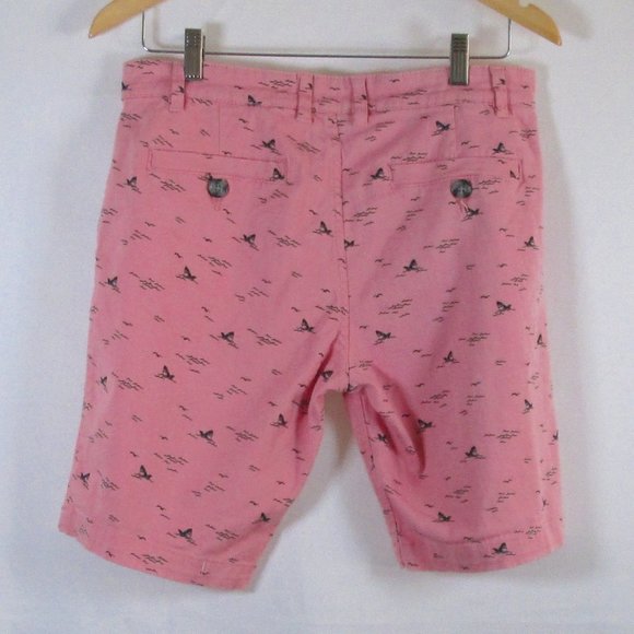 KNICKERBOCKER Mens Pink Shorts w\ Shark Print Size 32 ++Flex  Preowned G… - Picture 2 of 6